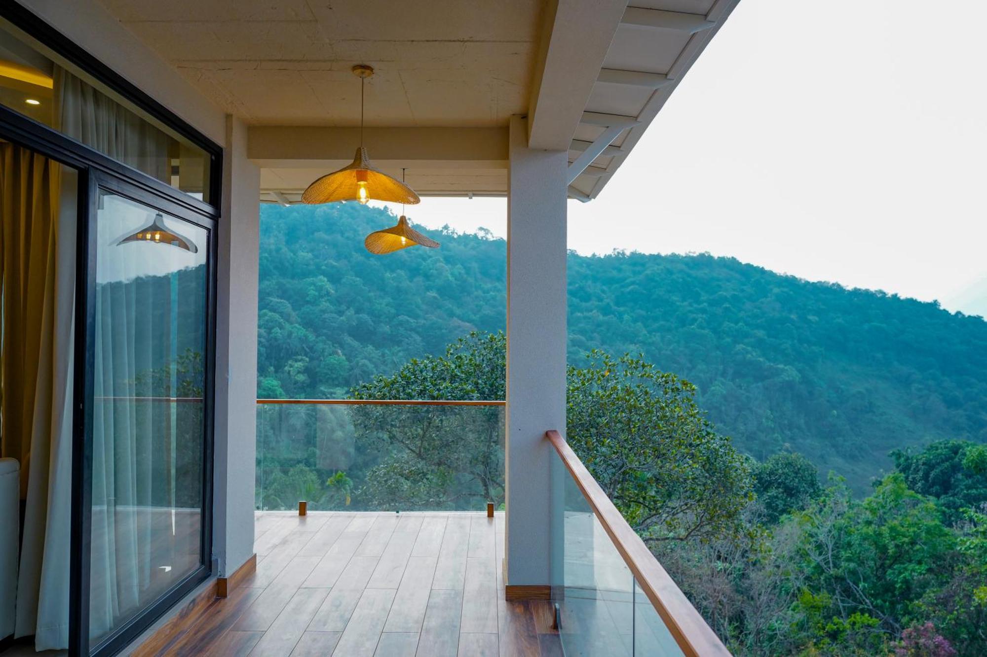 Balussery Mount Stratus Resort Vayalada מראה חיצוני תמונה