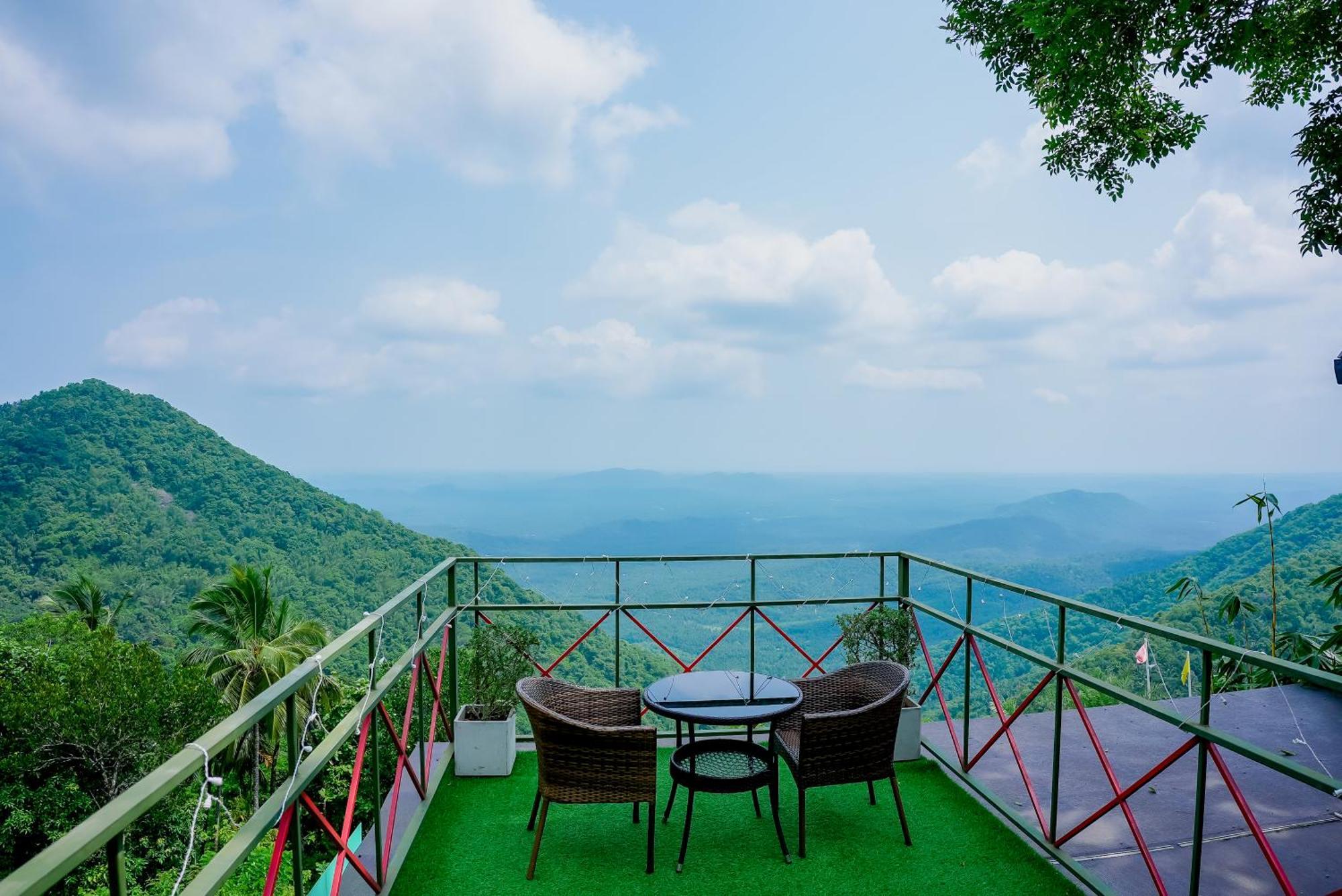 Balussery Mount Stratus Resort Vayalada מראה חיצוני תמונה